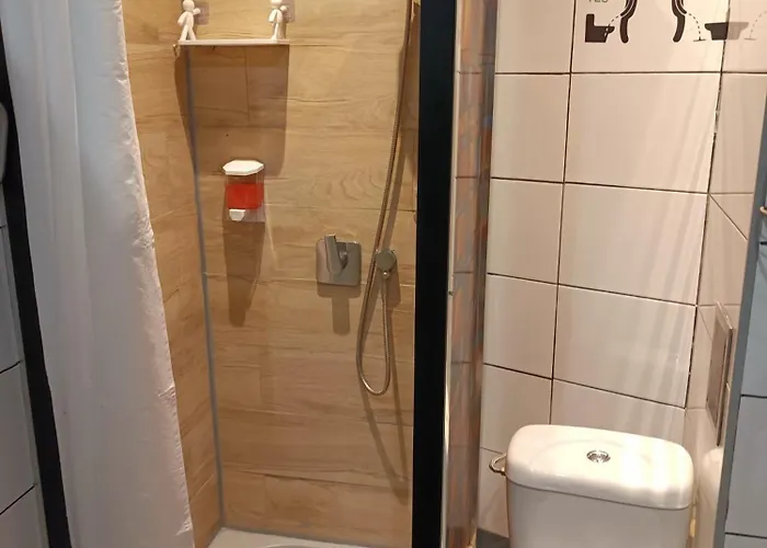 Centrum Macdonald Ul Witosa 2Pokoje 4Lozka Apartamento